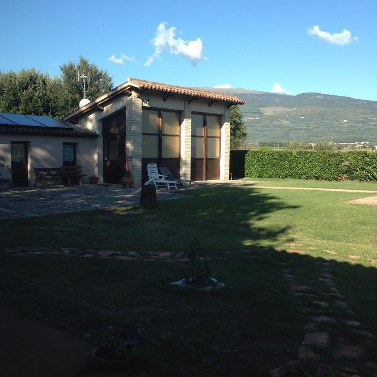 Le Ghiande Guest House Spello Eksteriør bilde