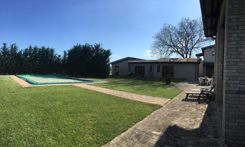 Le Ghiande Guest House Spello Eksteriør bilde
